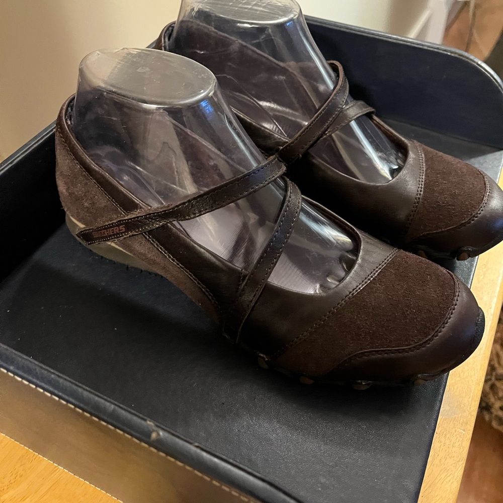 Skechers Brown leather Women's Shoes - Picture 4 of 9